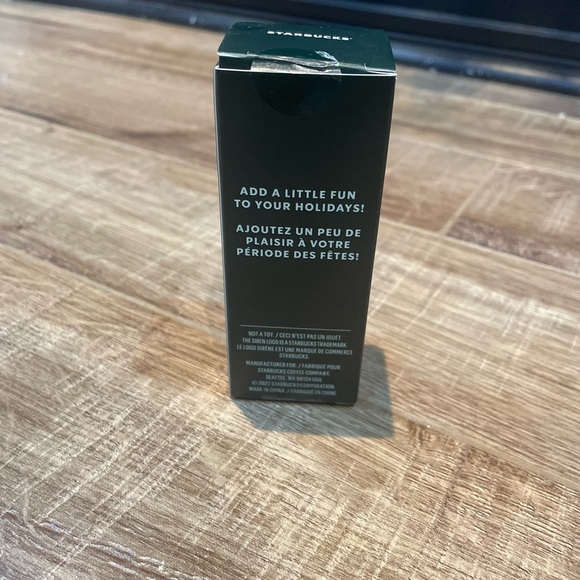 Starbucks holiday 2022 cold cup ornament keychain, sangria pink studded - Picture 3 of 4